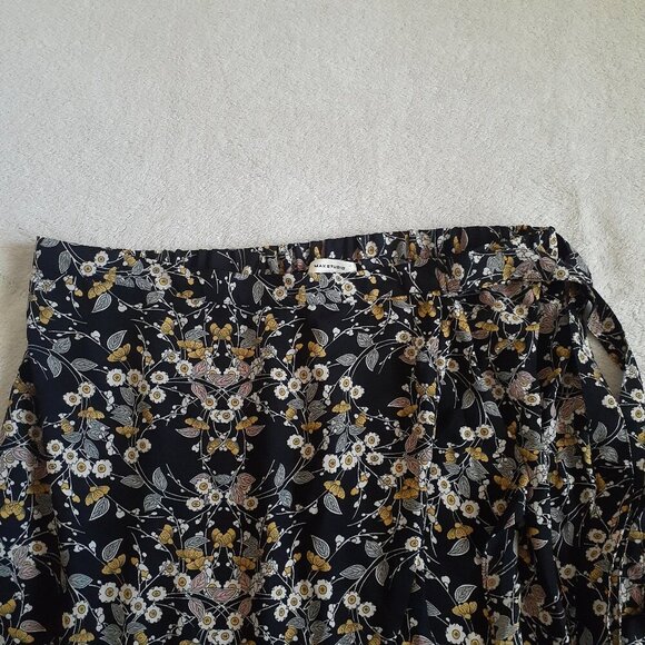 Floral Black Midi Skirt - Picture 4 of 11